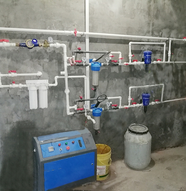 自贡蛋鸡自动饮水系统